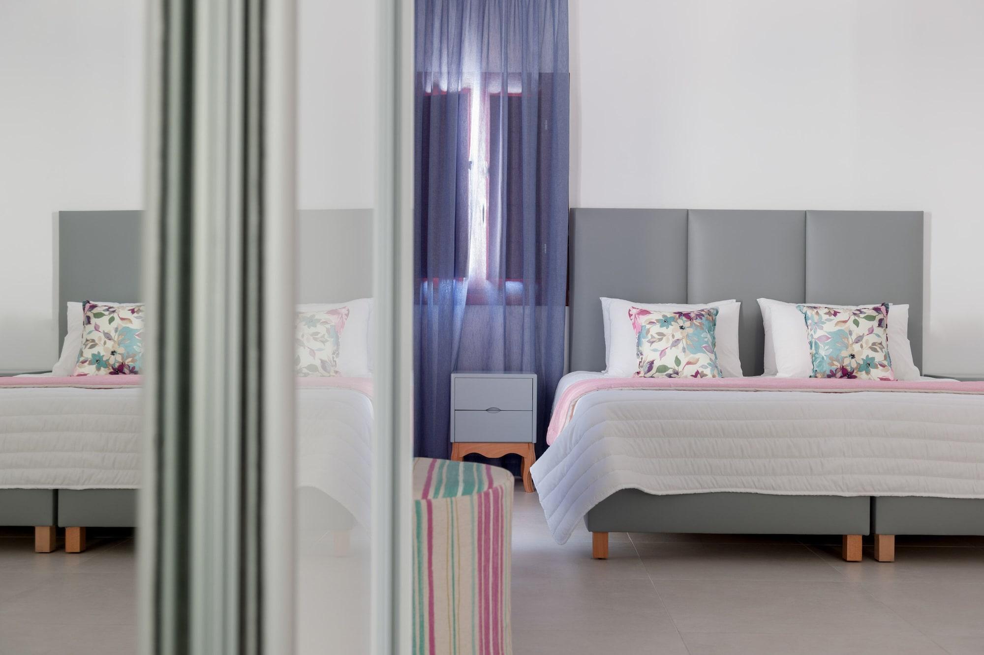 Mar N Mar Crown Hotel-Suites Kamári Екстериор снимка