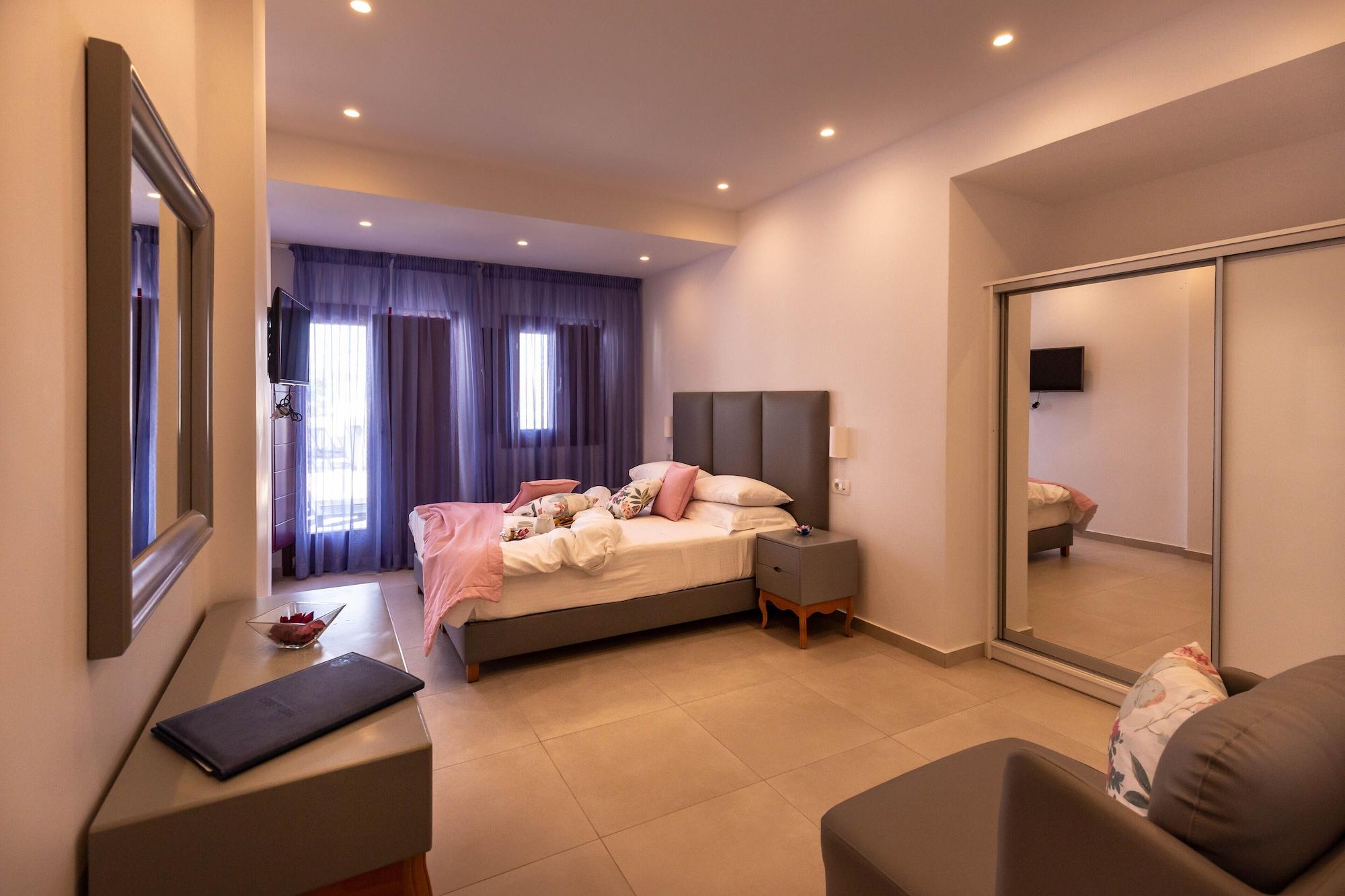 Mar N Mar Crown Hotel-Suites Kamári Екстериор снимка