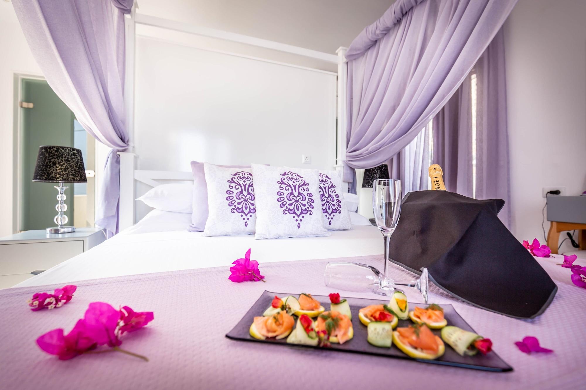 Mar N Mar Crown Hotel-Suites Kamári Екстериор снимка